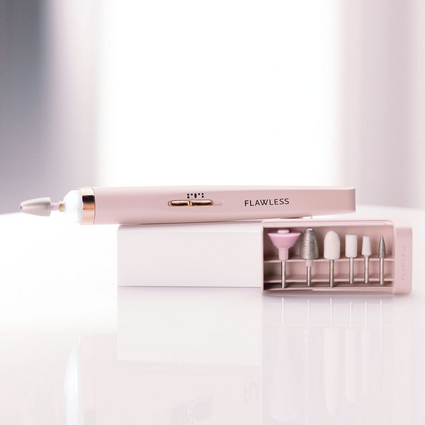 NAIL SALON KIT